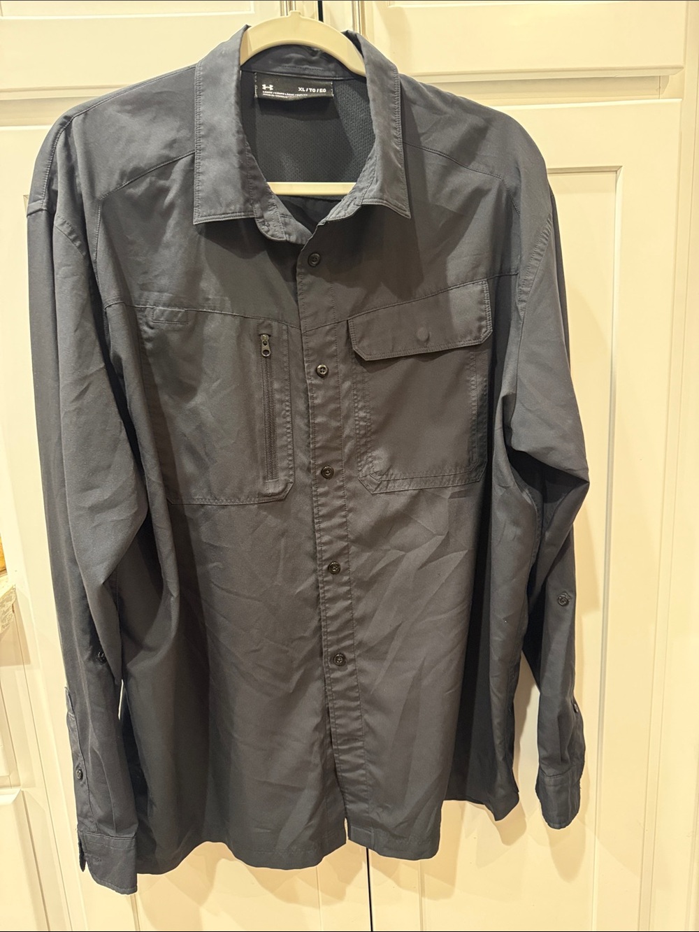 Under Armour Men's Dark Gray Lightweight Utility Shirt Jacket
